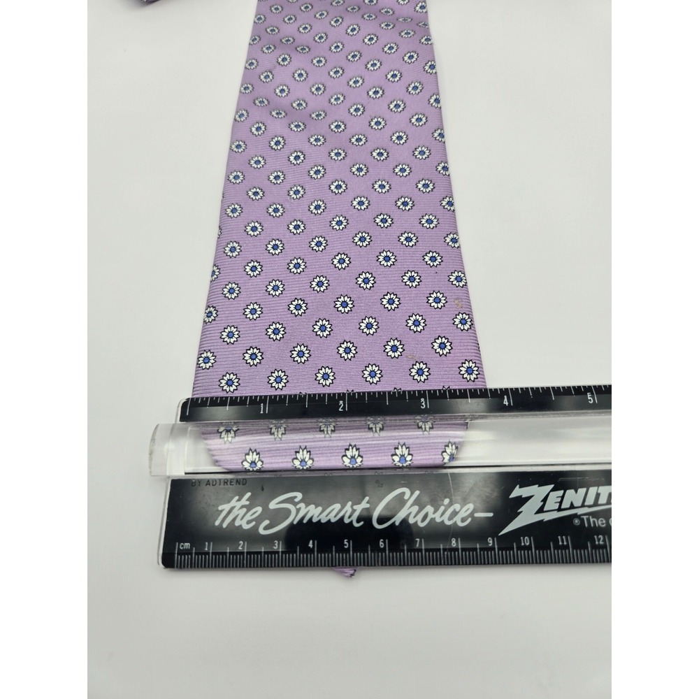 Brooks Brothers Makers Tie 3.75" Floral Daisy Silk Classic Lavender Purple USA - Picture 4 of 5